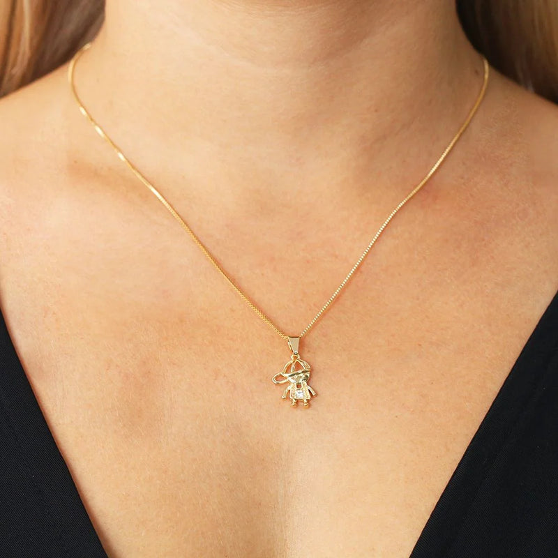 Colar com Pingente do Filho Banhado em Ouro 18k