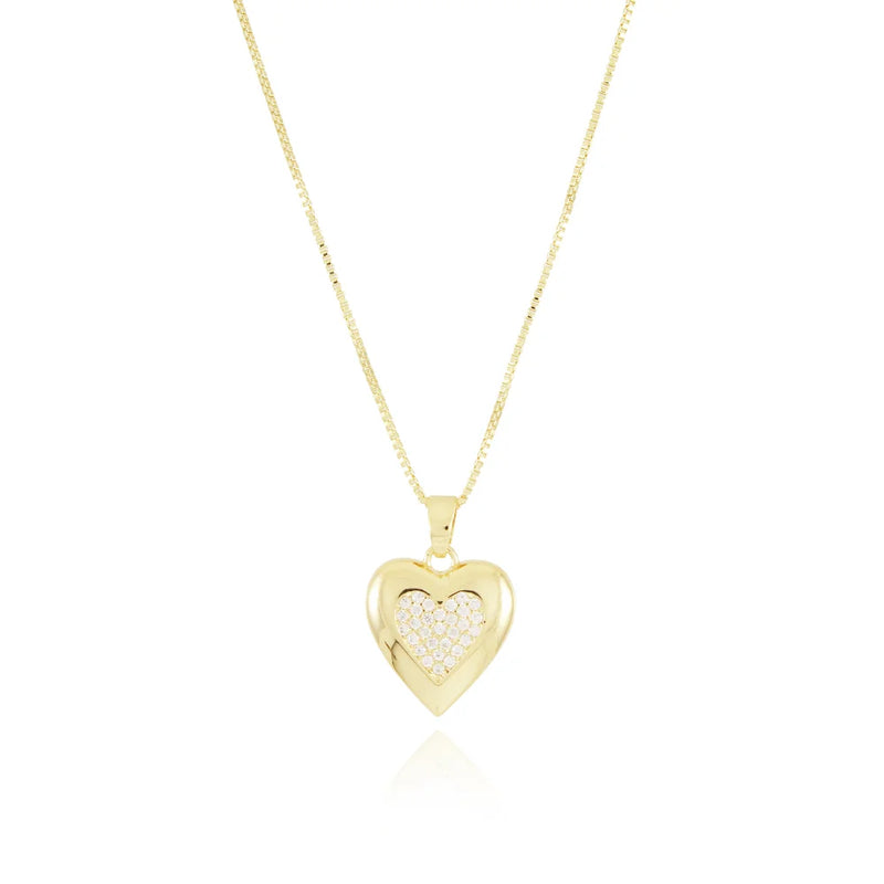 Colar com Pingente de Coração Cravejado com Zicôrnias Banhado em Ouro 18k