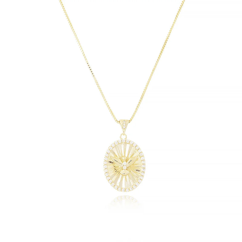 Colar Espírito Santo Cravejado com Zicôrnias Banhado em Ouro 18k