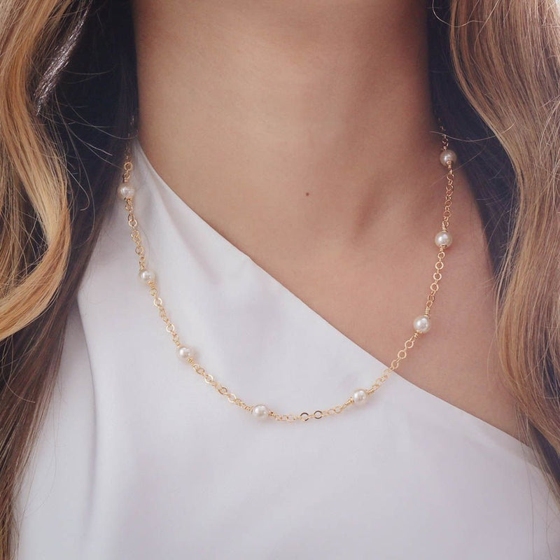 Colar Choker de Perolas
